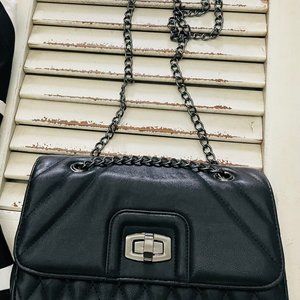 Express black quilted purse adjustable chain strap